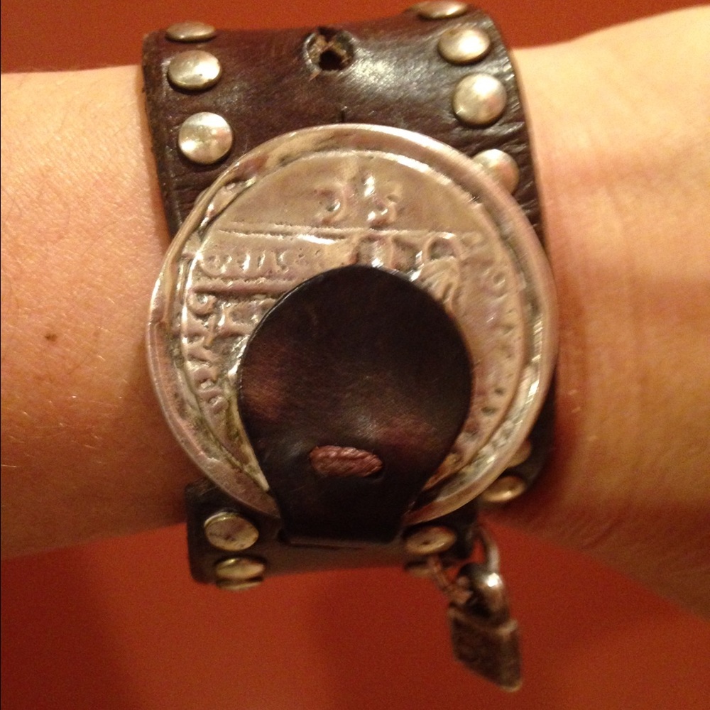 Uno de 50 bracelet!